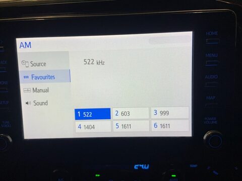 Toyota Hilux INVINCIBLE 4WD D-4D DCB 11