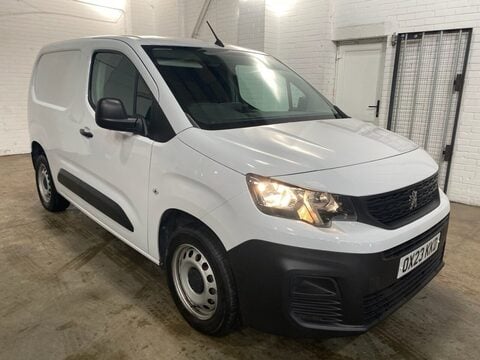 Peugeot Partner BLUEHDI PROFESSIONAL PREMIUM PLUS L1 1