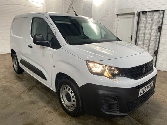 Peugeot Partner BLUEHDI PROFESSIONAL PREMIUM PLUS L1