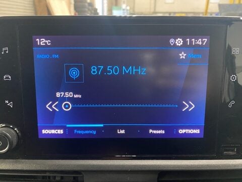 Peugeot Partner BLUEHDI PROFESSIONAL PREMIUM PLUS L1 13