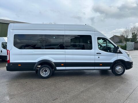 Ford Transit 460 TREND ECOBLUE 6