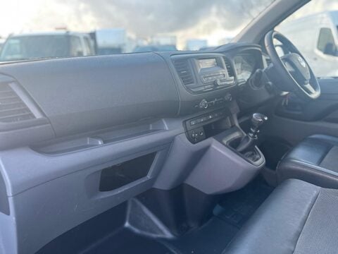 Vauxhall Vivaro L2H1 2900 EDITION S/S 20