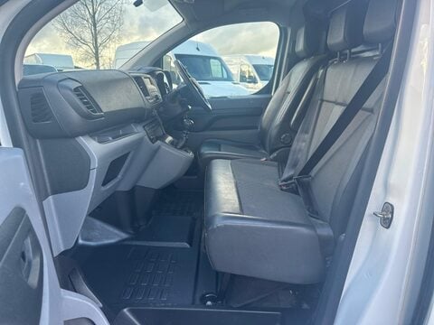 Vauxhall Vivaro L2H1 2900 EDITION S/S 19