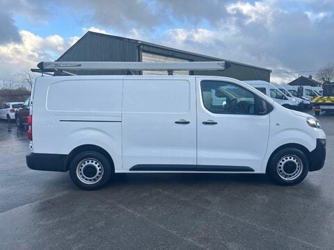 Vauxhall Vivaro L2H1 2900 EDITION S/S 8