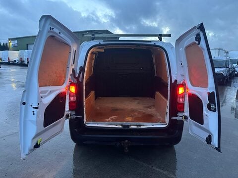 Vauxhall Combo L1H1 2000 EDITION S/S 9