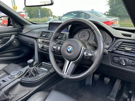 BMW 4 Series M4 CONVERTIBLE 12