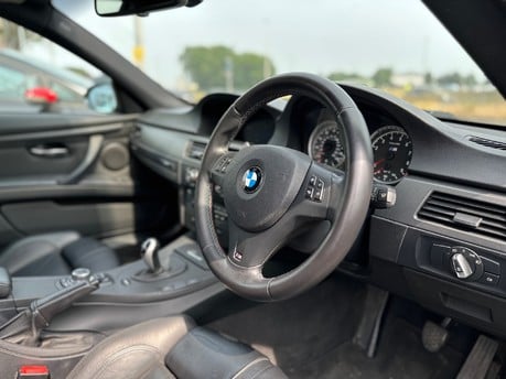 BMW 3 Series M3 DCT COUPE 19