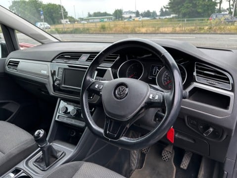Volkswagen Touran SE TDI BLUEMOTION TECHNOLOGY 7 SEATER 9