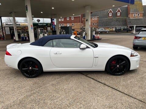 Jaguar XKR XKR 5.0 V8 SUPERCHARGED CONVERTIBLE 13