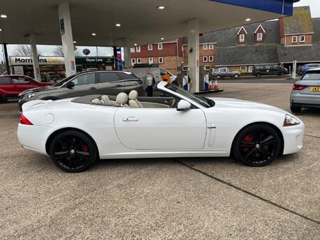 Jaguar XKR XKR 5.0 V8 SUPERCHARGED CONVERTIBLE 10