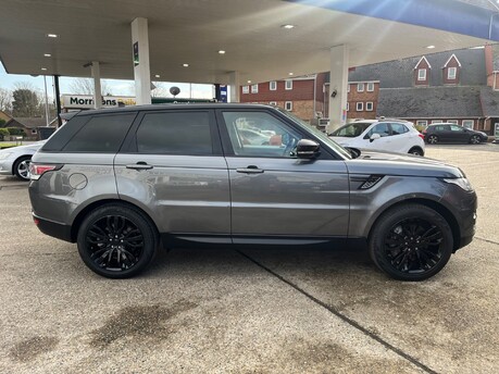 Land Rover Range Rover Sport 3.0 SDV6 HSE DYNAMIC 7 SEATER AUTOMATIC 12