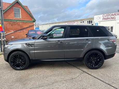 Land Rover Range Rover Sport 3.0 SDV6 HSE DYNAMIC 7 SEATER AUTOMATIC 14