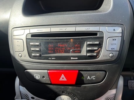 Toyota Aygo 1.0 VVT-I ICE AUTOMATIC 14