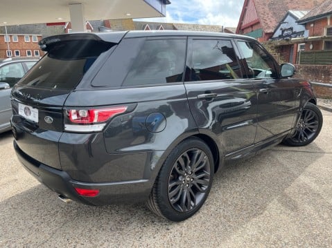 Land Rover Range Rover Sport 3.0 V6 SUPERCHARGED HSE DYNAMIC 2