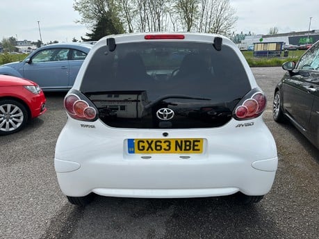 Toyota Aygo VVT-I MOVE WITH STYLE AUTOMATIC 6