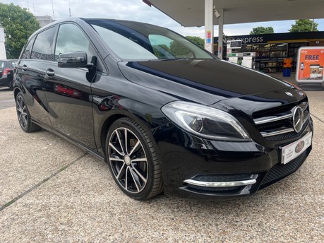 Mercedes-Benz B Class B180 CDI BLUEEFFICIENCY SPORT 4