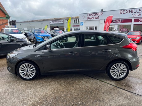 Ford Focus 1.5 TDCI TITANIUM X 9