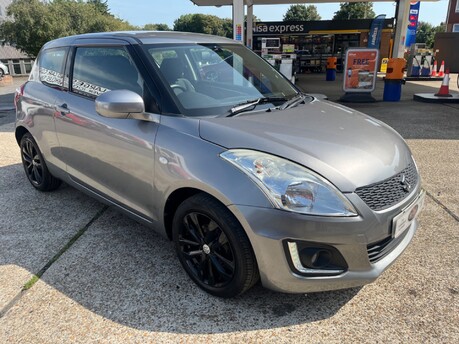 Suzuki Swift 1.2 SZ3 4