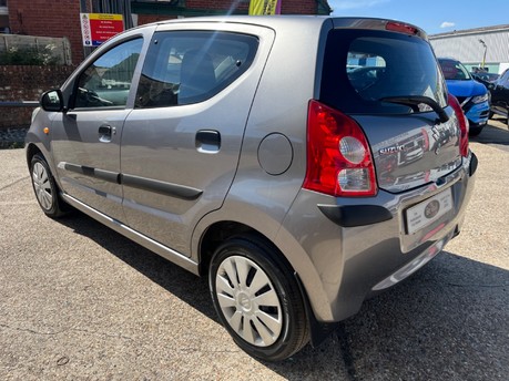 Suzuki Alto 1.0 SZ3 9