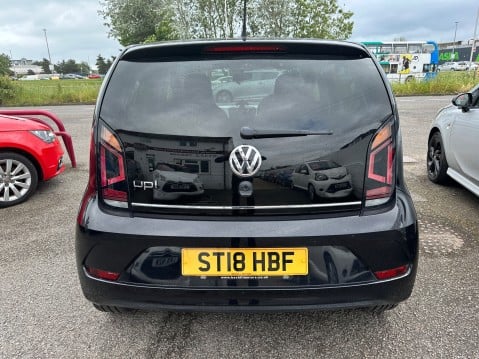 Volkswagen Up UP BY BEATS BLUEMOTION TECHNOLOGY AUTOMATIC 6