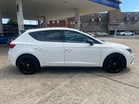 SEAT Leon 1.4 TSI FR TECHNOLOGY 8