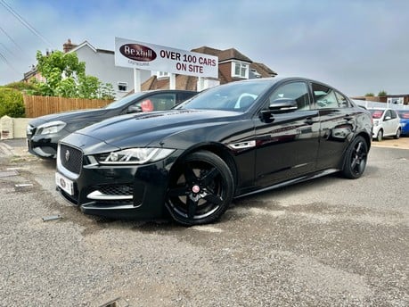 Jaguar XE R-SPORT 1