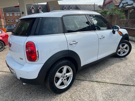 Mini Countryman 1.6 ONE 2