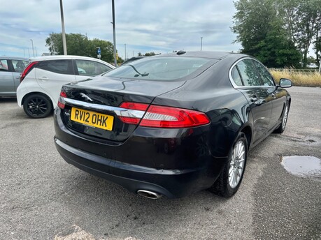 Jaguar XF D SE AUTOMATIC 5