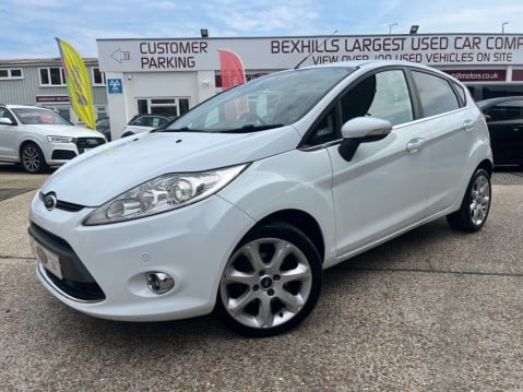 Ford Fiesta 1.6 TDCI ZETEC 1