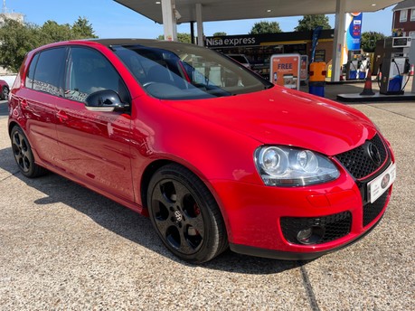 Volkswagen Golf 2.0 GTI DSG 4