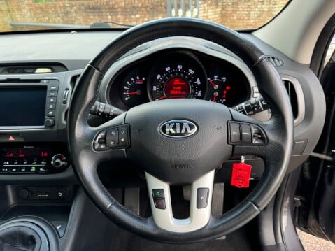 Kia Sportage CRDI 3 SAT NAV 13