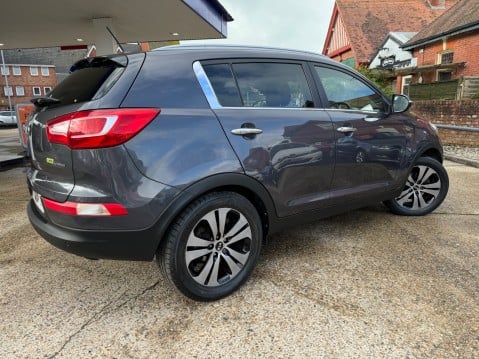 Kia Sportage CRDI 3 SAT NAV 2