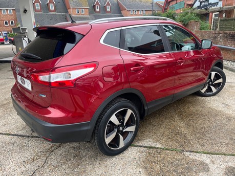 Nissan Qashqai DCI N-TEC PLUS 2