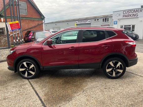 Nissan Qashqai 1.5 DCI N-TEC PLUS 11