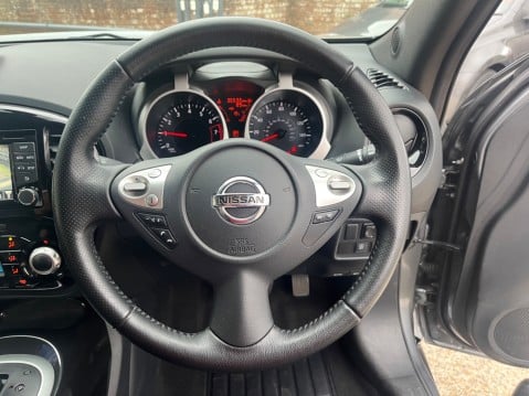 Nissan Juke 1.6 TEKNA XTRONIC 13