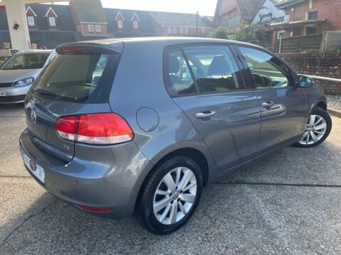 Volkswagen Golf 1.4 TSI MATCH 2