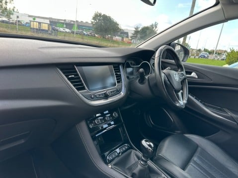 Vauxhall Grandland X ELITE NAV S/S 8