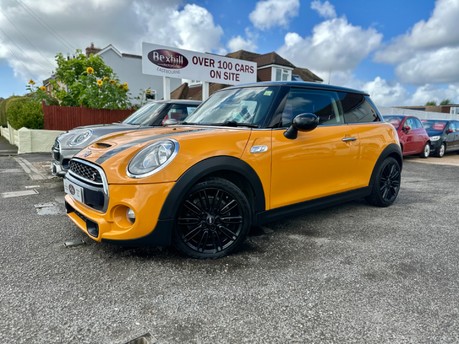 Mini Hatch COOPER S 1