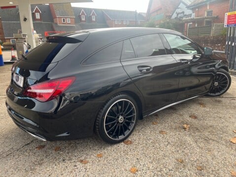 Mercedes-Benz CLA Class SPORTING BRAKE 180 AMG LINE AUTOMATIC 2