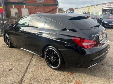 Mercedes-Benz CLA Class SPORTING BRAKE 180 AMG LINE AUTOMATIC 12