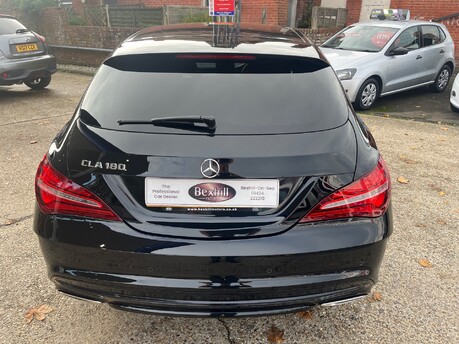 Mercedes-Benz CLA Class SPORTING BRAKE 180 AMG LINE AUTOMATIC 5