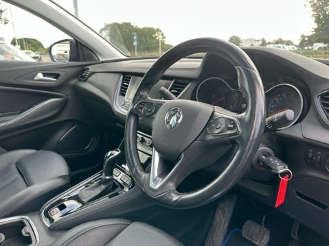 Vauxhall Grandland X ELITE NAV AUTOMATIC 9