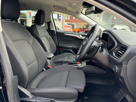 Ford Focus 1.5 TDCI TITANIUM AUTOMATIC 3