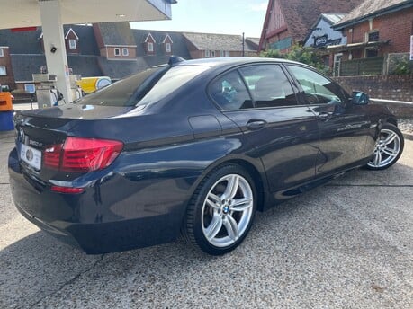 BMW 5 Series 520D M SPORT 2