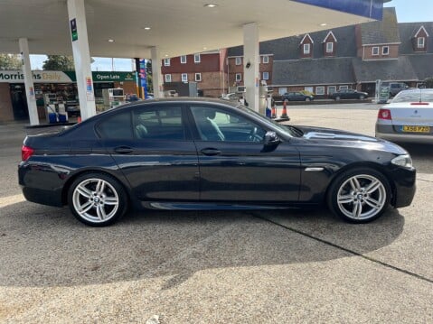 BMW 5 Series 520D M SPORT 8