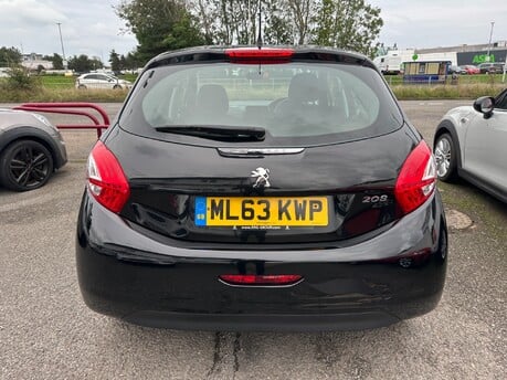 Peugeot 208 ACCESS PLUS 6