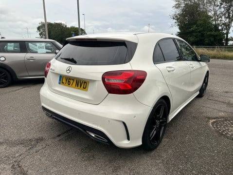 Mercedes-Benz A Class A 180 D AMG LINE PREMIUM 5