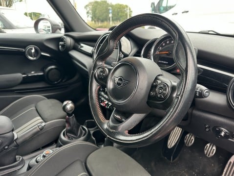 Mini Hatch COOPER SPORT 11