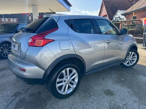 Nissan Juke 1.6 ACENTA PREMIUM 2