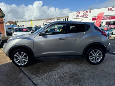 Nissan Juke 1.6 ACENTA PREMIUM 7